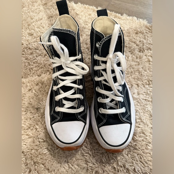 Converse Run Star Hike High Top Sneakers - Picture 4 of 11